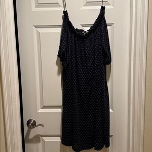 H&M Black Off-Shoulder Dress